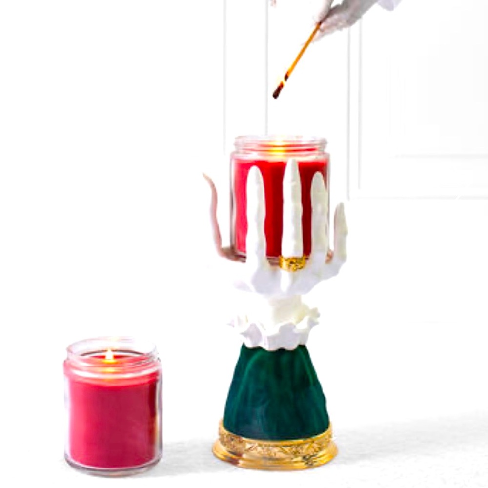 NWT, 2022 Bath & Body Works 2022 Witch Hand Pedestal